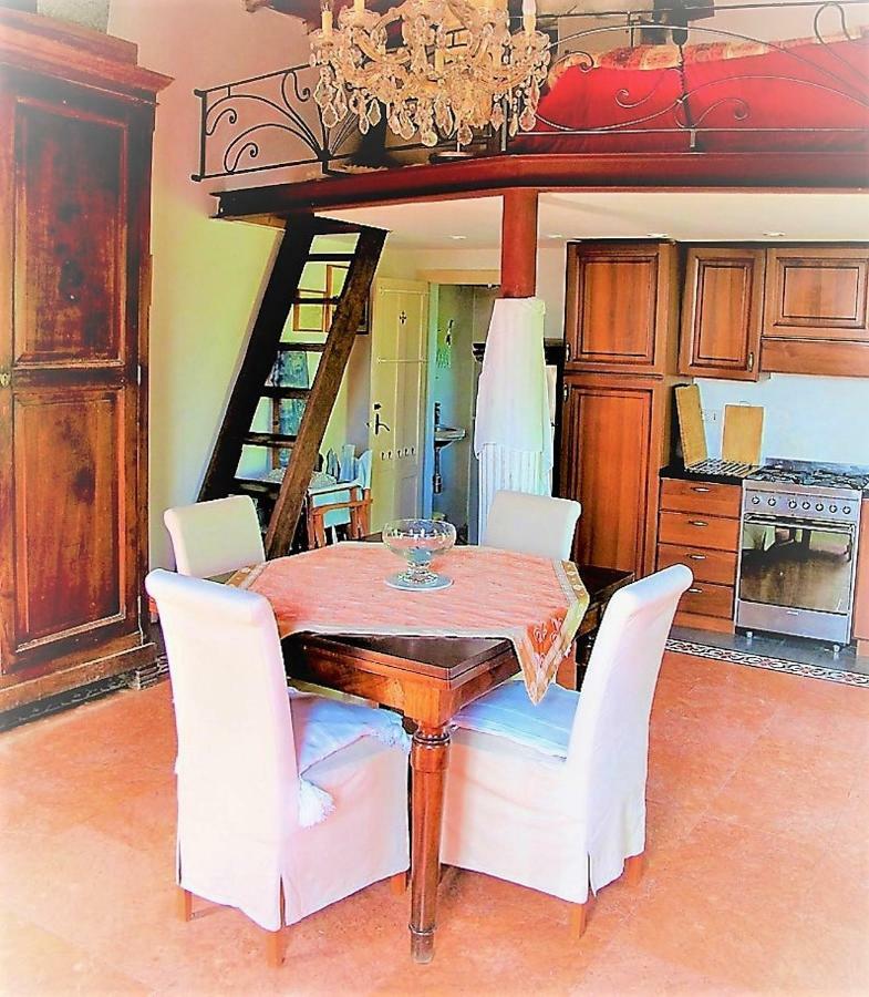 Budget Romance Tower Studio Apartment Lari Екстериор снимка